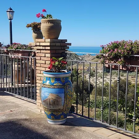 Frühstückspension A Robba De Pupi 3*