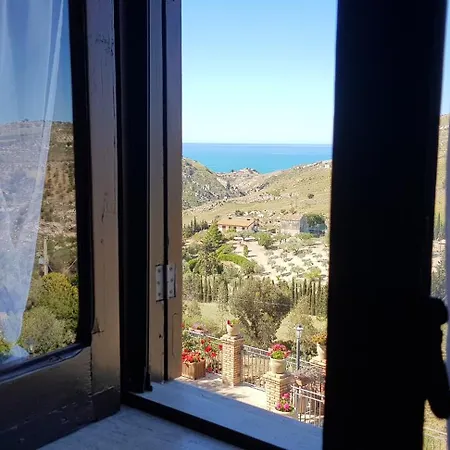 A Robba De Pupi Frühstückspension Agrigent