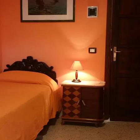 Frühstückspension A Robba De Pupi 3*