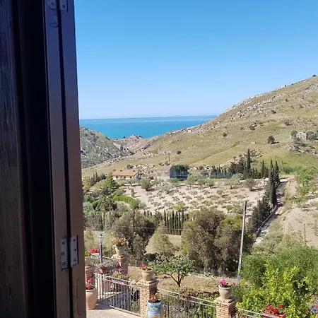 Bed & Breakfast A Robba De Pupi 3*