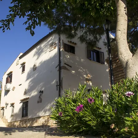 B&B A Robba De Pupi
